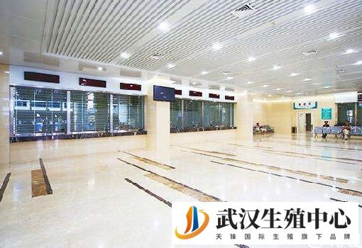 医院门诊大厅